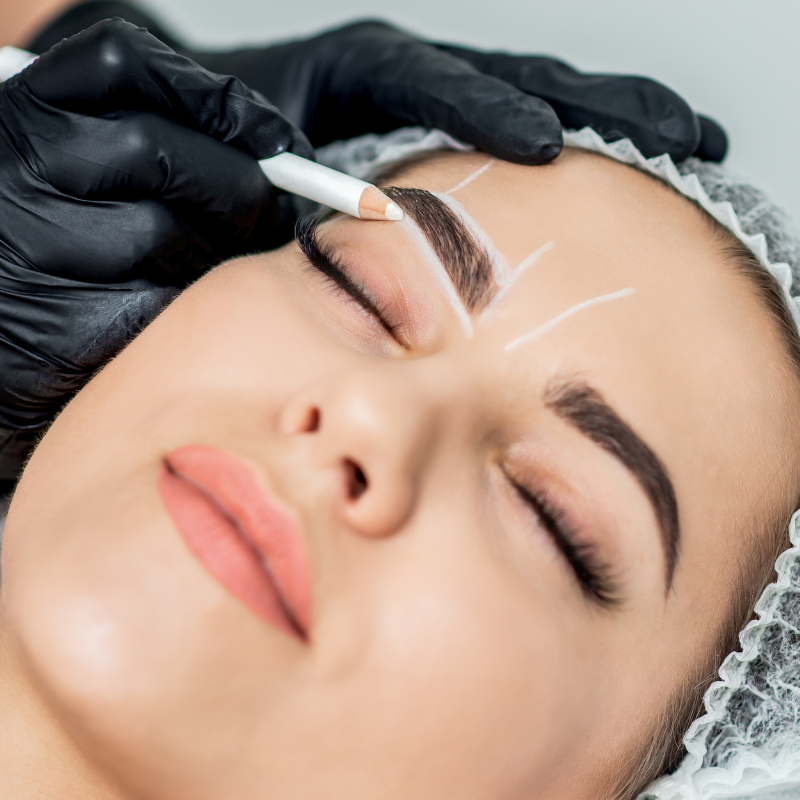 Lúxus brúnir (mótun, litun og dekur)