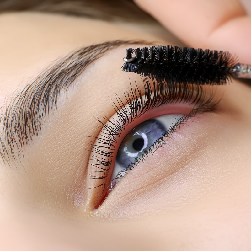 Lash lift með litun og plokkun/vaxi á augabrúnum