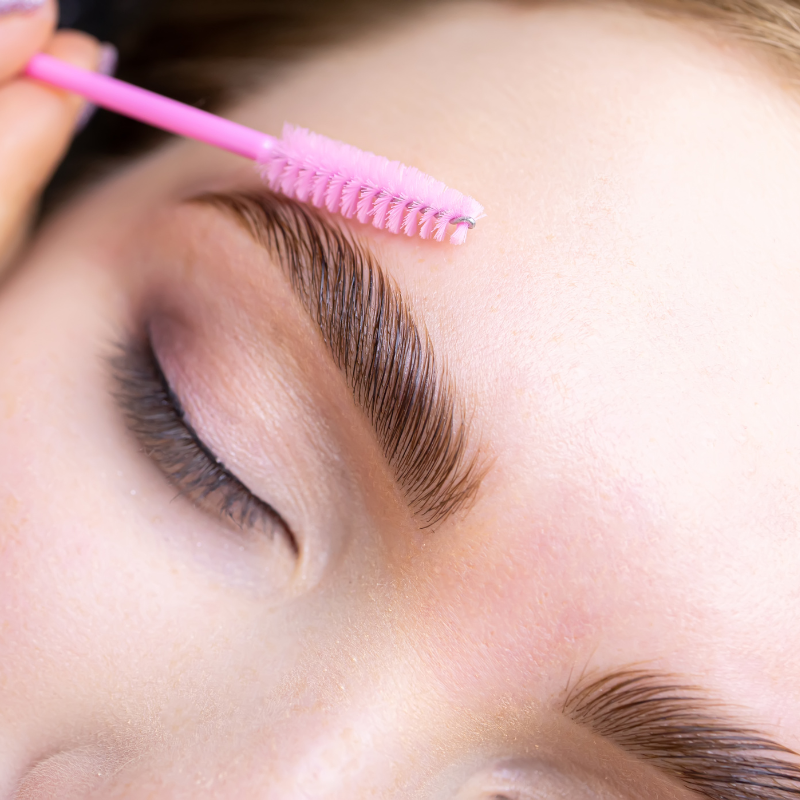 Gjafabréf í litun og plokkun/vax og Hyaluronic augn maski til heimanotkunar